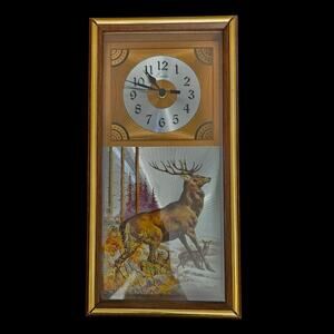Vintage Emdur Quartz Wall Clock Deer Elk Wildlife Scene Wood Frame 14”